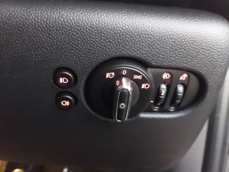 Used MINI Hatch 2019 for sale - 77028541: Photo 12