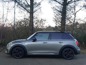 Used MINI Hatch 2019 for sale - 77028541: Photo