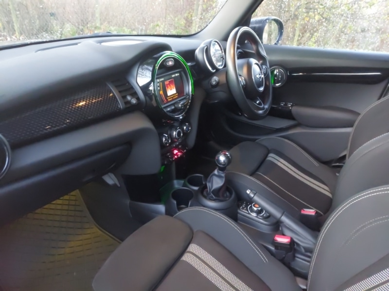 Used MINI Hatch 2019 for sale - 77028541: Photo 5