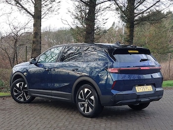 Used Vauxhall Grandland 2025 for sale - 76951637: Photo