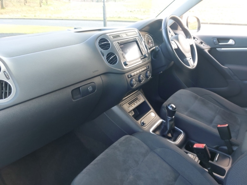 Used Volkswagen Tiguan 2016 for sale - 76860610: Photo 5