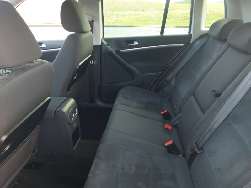 Used Volkswagen Tiguan 2016 for sale - 76860610: Photo 6