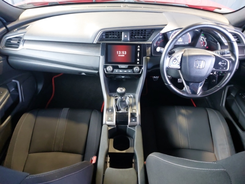 Used Honda Civic 2019 for sale - 76325736: Photo 2