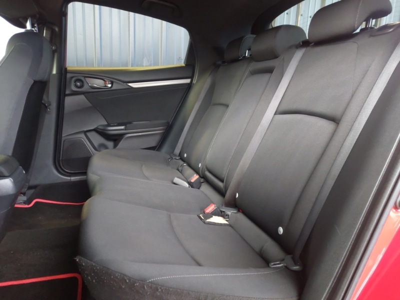 Used Honda Civic 2019 for sale - 76325736: Photo 6