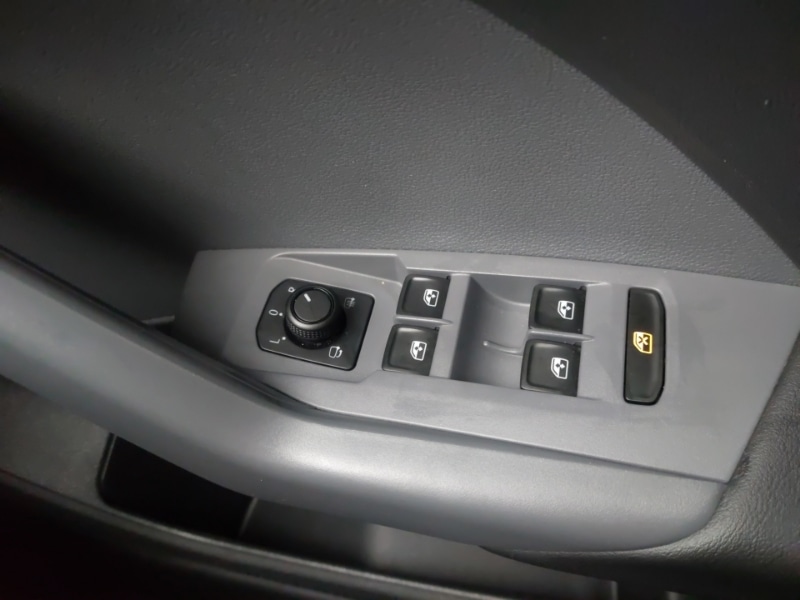 Used Volkswagen T-Cross 2020 for sale - 76707823: Photo 12