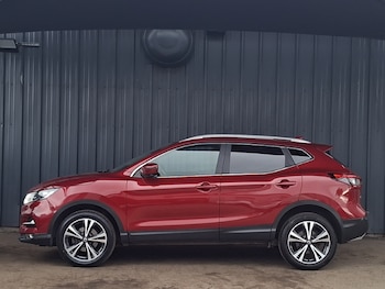 Used Nissan Qashqai 2017 for sale - 79056414: Photo