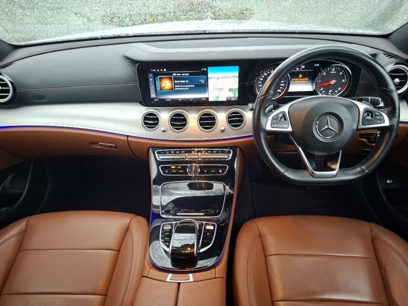 Used Mercedes-Benz E Class 2017 for sale - 77847330: Photo 2