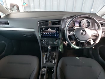 Used Volkswagen Golf 2020 for sale - 75591955: Photo