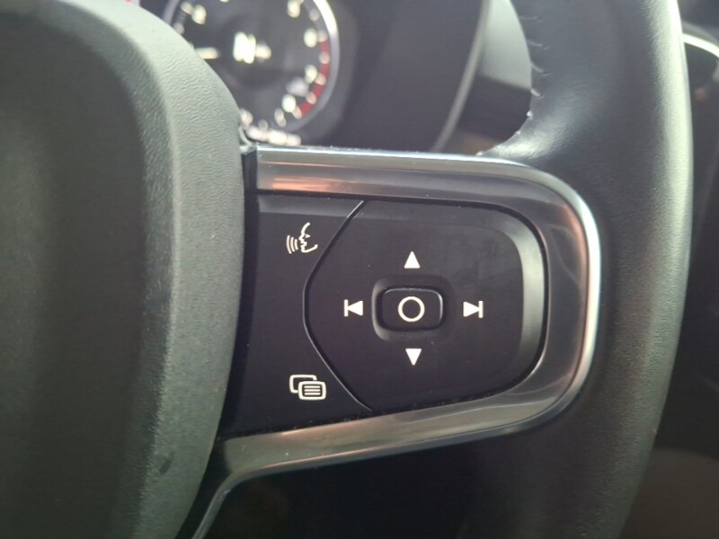 Used Volvo XC40 2020 for sale - 77652135: Photo 15