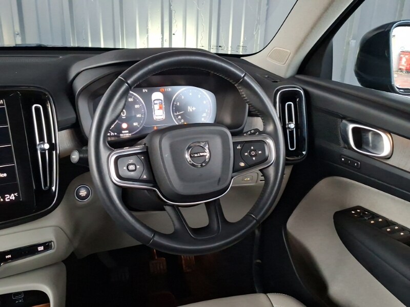 Used Volvo XC40 2020 for sale - 77652135: Photo 7