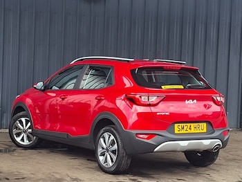 Used Kia Stonic 2024 for sale - 79493073: Photo