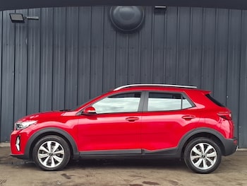 Used Kia Stonic 2024 for sale - 79493073: Photo