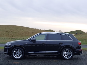 Used Audi Q7 2022 for sale - 77058795: Photo