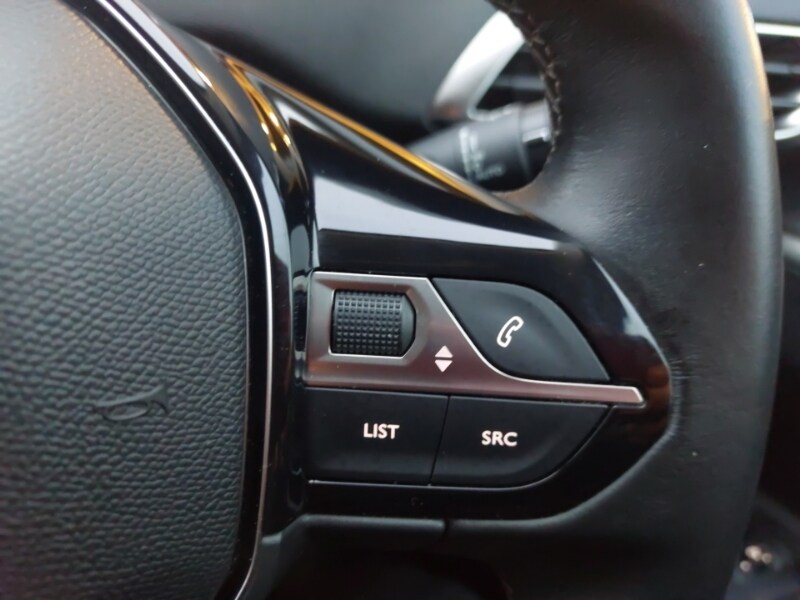 Used Peugeot 3008 2020 for sale - 76556091: Photo 17