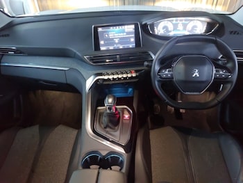 Used Peugeot 3008 2020 for sale - 76556091: Photo