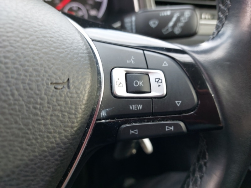 Used Volkswagen T-Roc 2019 for sale - 76897493: Photo 16