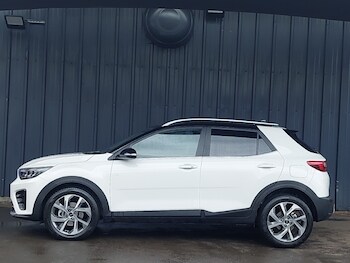 Used Kia Stonic 2023 for sale - 76475479: Photo