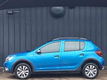 Used Dacia Sandero Stepway 2019 for sale - 78147079: Photo