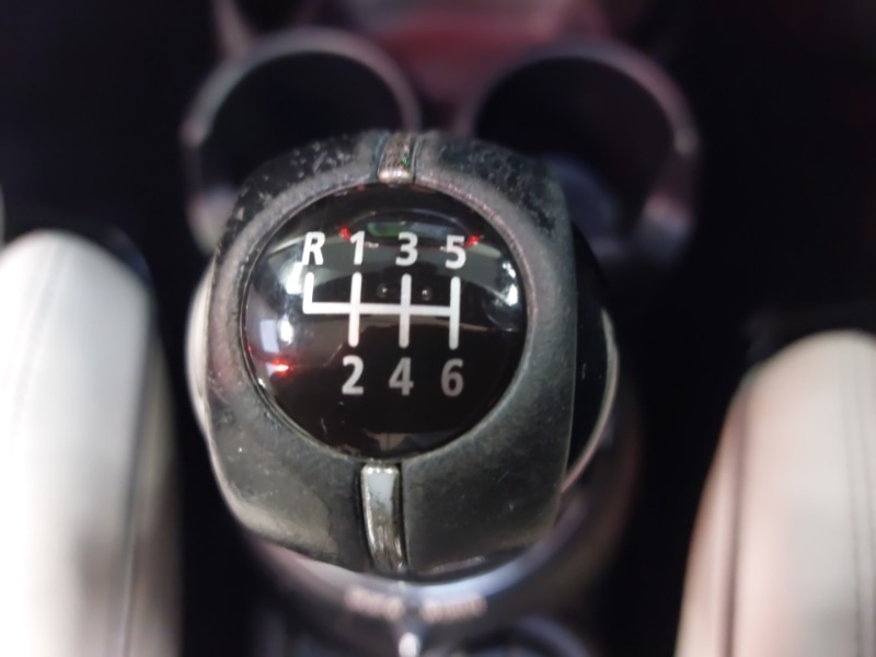 Used MINI Convertible 2016 for sale - 76619248: Photo 10