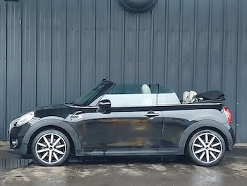 Used MINI Convertible 2016 for sale - 76619248: Photo