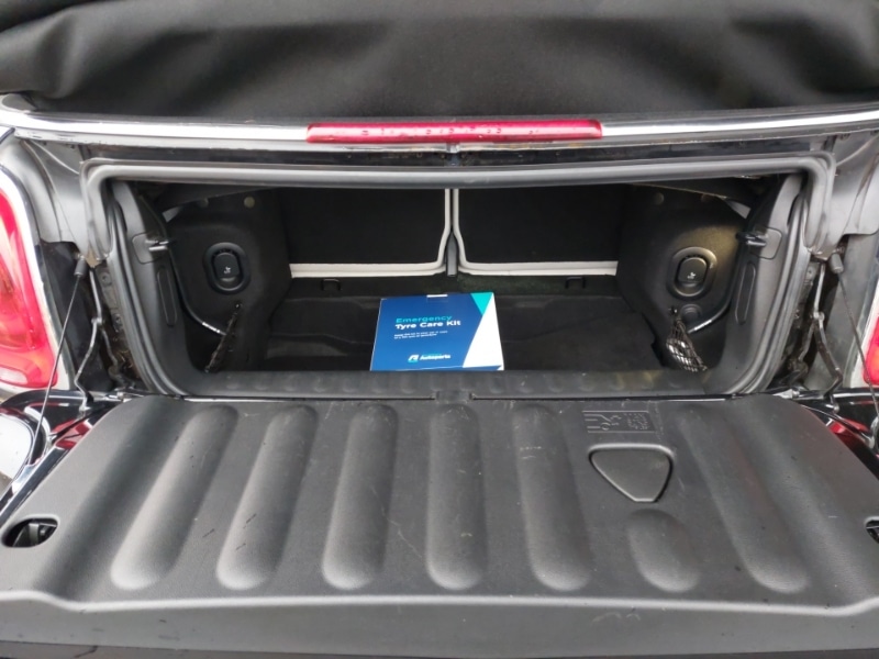 Used MINI Convertible 2016 for sale - 76619248: Photo 8