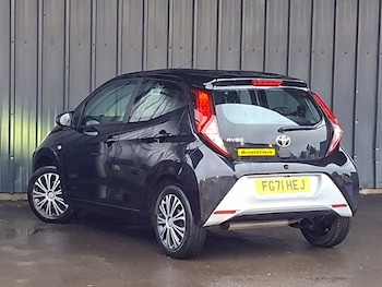 Used Toyota AYGO 2021 for sale - 77424352: Photo