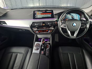 Used BMW 5 Series 2018 for sale - 77964020: Photo