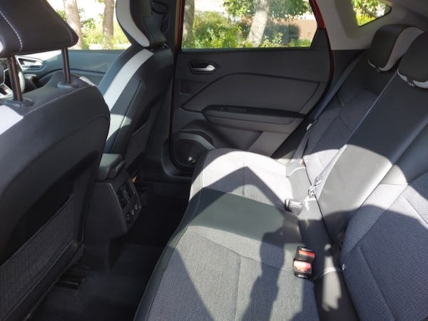 Used Renault Captur 2022 for sale - 76059083: Photo 6