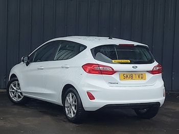 Used Ford Fiesta 2018 for sale - 76464844: Photo