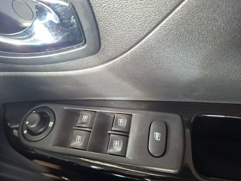 Used Renault Captur 2017 for sale - 77816403: Photo 11