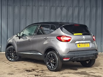Used Renault Captur 2017 for sale - 77816403: Photo