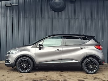 Used Renault Captur 2017 for sale - 77816403: Photo