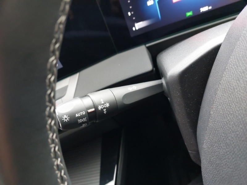 Used Vauxhall Astra 2024 for sale - 76879916: Photo 17