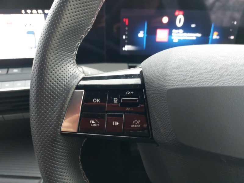 Used Vauxhall Astra 2024 for sale - 76879916: Photo 18