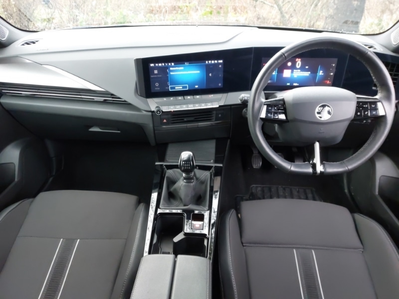 Used Vauxhall Astra 2024 for sale - 76879916: Photo 2