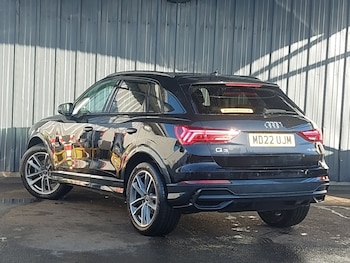 Used Audi Q3 2022 for sale - 75946438: Photo