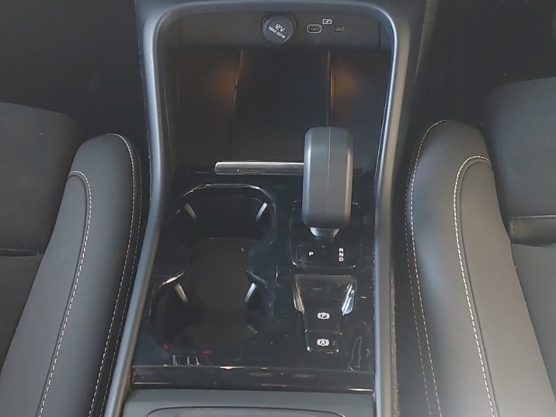 Used Volvo XC40 2024 for sale - 76387874: Photo 10