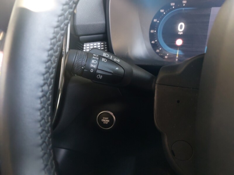 Used Volvo XC40 2024 for sale - 76387874: Photo 14