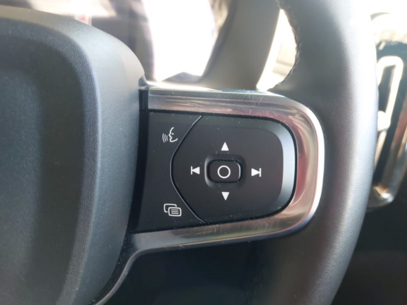 Used Volvo XC40 2024 for sale - 76387874: Photo 15