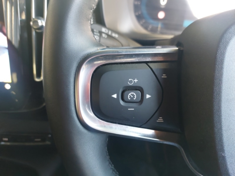 Used Volvo XC40 2024 for sale - 76387874: Photo 16