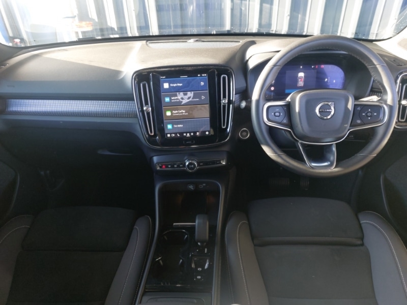 Used Volvo XC40 2024 for sale - 76387874: Photo 2