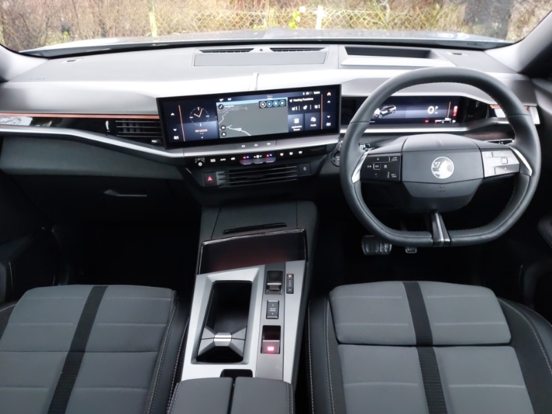 Used Vauxhall Grandland 2025 for sale - 76879919: Photo 2