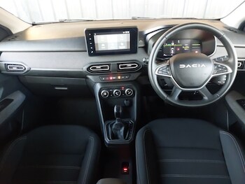 Used Dacia Jogger 2024 for sale - 77000024: Photo