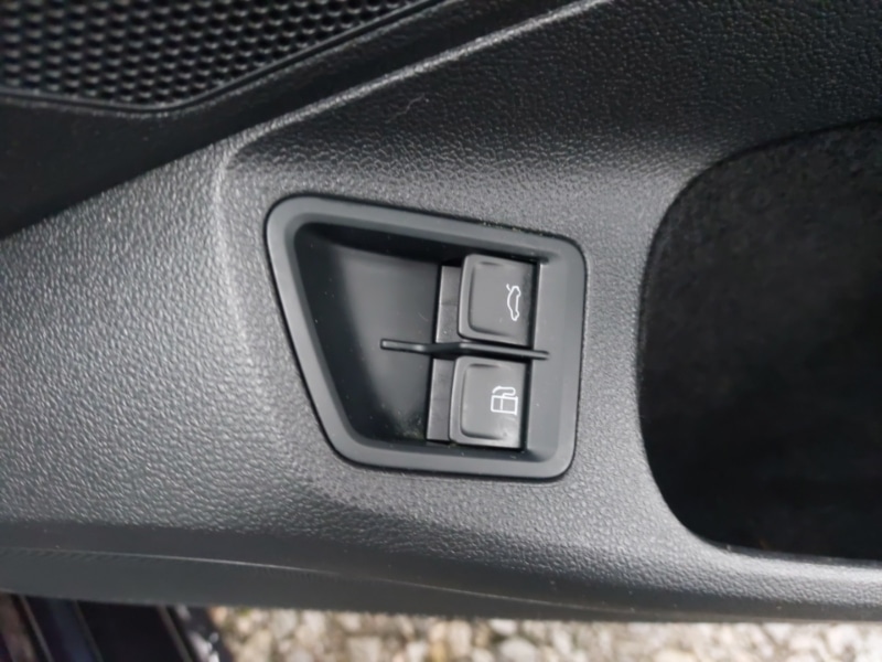 Used Volkswagen Passat 2023 for sale - 76726404: Photo 13