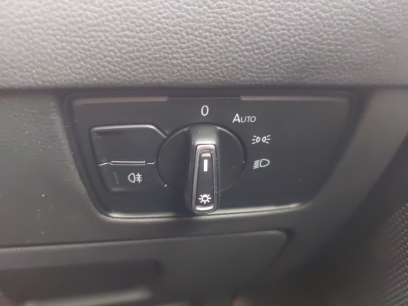 Used Volkswagen Passat 2023 for sale - 76726404: Photo 14