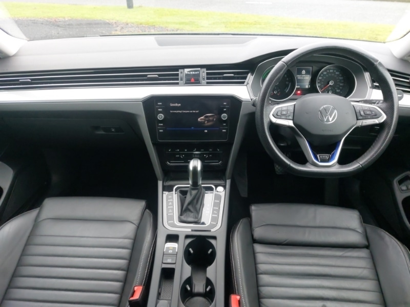 Used Volkswagen Passat 2023 for sale - 76726404: Photo 2