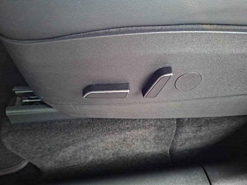 Used Tesla Model Y 2023 for sale - 77366429: Photo 18