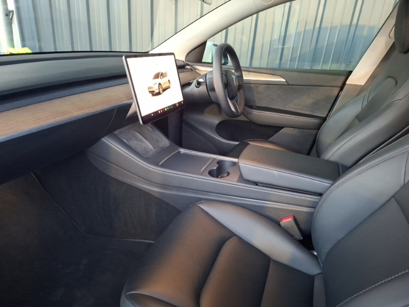 Used Tesla Model Y 2023 for sale - 77366429: Photo 5