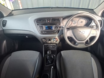 Used Hyundai i20 2015 for sale - 78622066: Photo