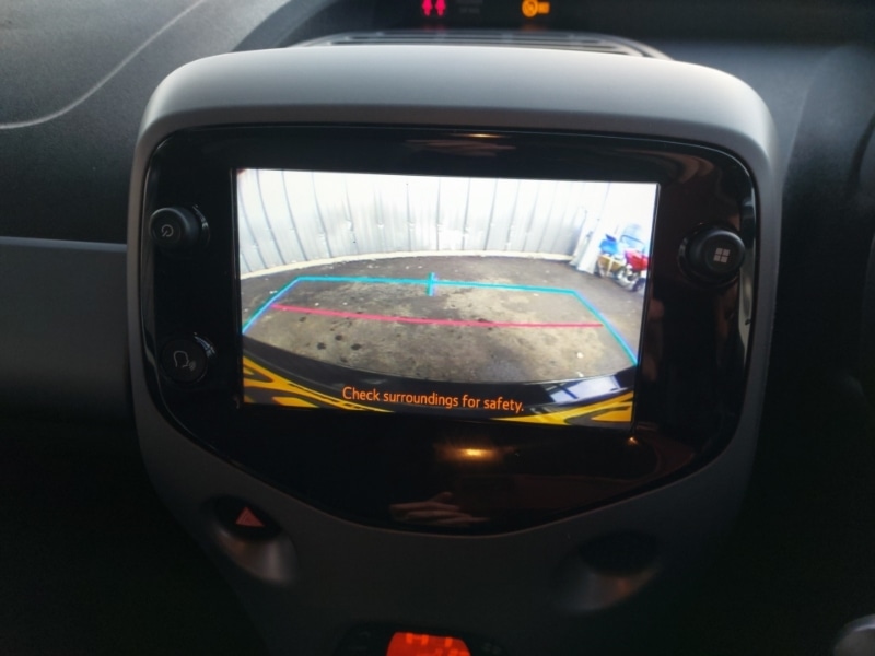 Used Toyota AYGO 2018 for sale - 76911619: Photo 12